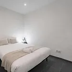 Portonest Downtown בית הארחה 3*