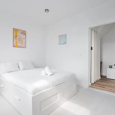 Mystay - Portonest Downtown Πανσιόν *