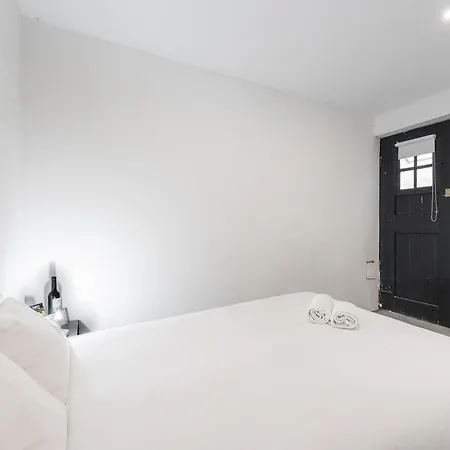 Πανσιόν Mystay - Portonest Downtown *