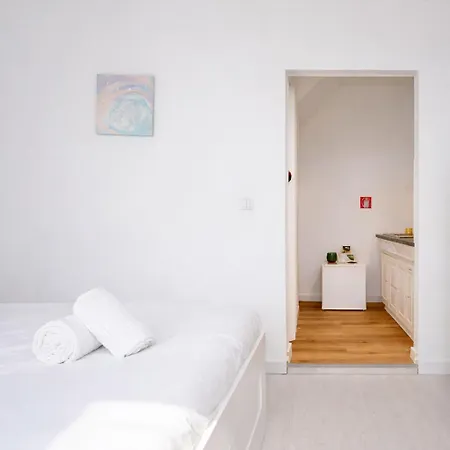 Portonest Downtown Πανσιόν